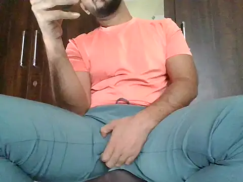 SaltyYoungDaddy online show from May 2026 07:26:02 AM