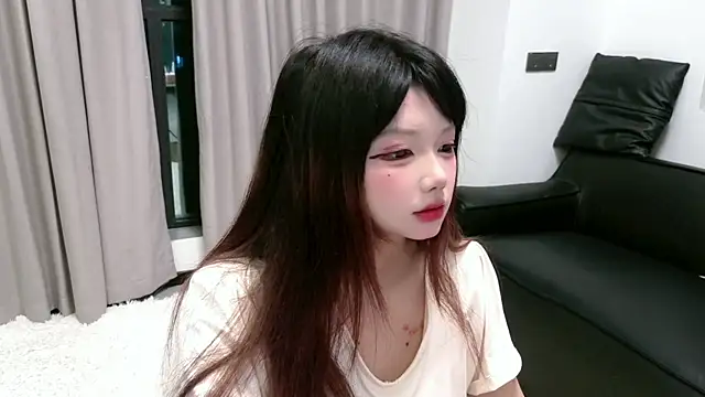 Snapshot of yan-0705 chatting on June 2026 01:55:01 PM yan-0705 online show from June 2026 01:55:01 PM