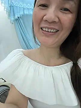 Lye lovely online show from July 2026 04:52:02 AM