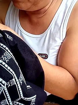 Snapshot of Bong_sexy chatting on June 2026 08:31:01 AM Bong sexy online show from June 2026 08:31:01 AM