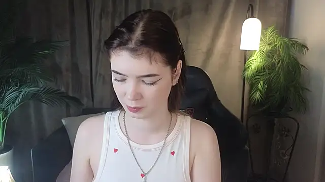 Snapshot of MelissaMay__ chatting on May 2026 10:15:02 PM MelissaMay online show from May 2026 10:15:02 PM