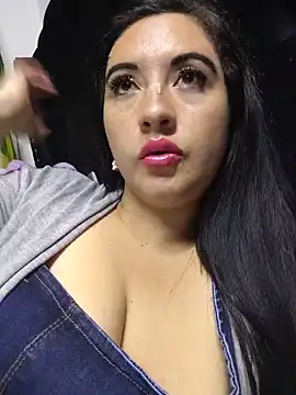 Melany Ariadna online show from May 2026 10:04:02 PM