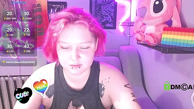 Snapshot of DolliRosees chatting on June 2026 03:57:01 AM DolliRosees online show from June 2026 03:57:01 AM