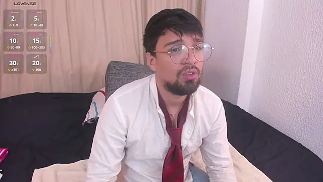 Snapshot of max_ed chatting on July 2026 11:49:01 AM max ed online show from July 2026 11:49:01 AM