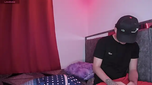 Kitty Hot19 online show from July 2026 04:30:02 AM