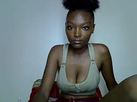 Snapshot of Tasha_Arianah chatting on June 2026 04:18:01 PM Tasha Arianah online show from June 2026 04:18:01 PM