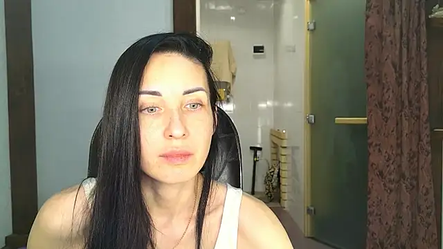 BouncySweety online show from December 2025 08:28:02 PM