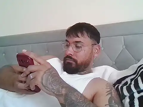 SugarBear2310 online show from May 2026 10:09:02 AM