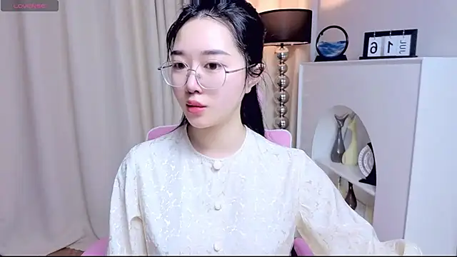 Snapshot of miuu6868 chatting on July 2026 02:07:02 AM miuu6868 online show from July 2026 02:07:02 AM