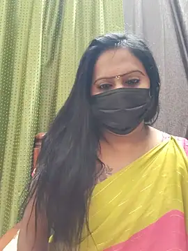 Snapshot of Meera_mia chatting on June 2026 10:41:02 PM Meera mia online show from June 2026 10:41:02 PM
