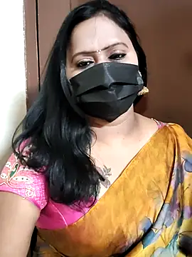 Snapshot of Meera_mia chatting on July 2026 06:45:01 PM Meera mia online show from July 2026 06:45:01 PM