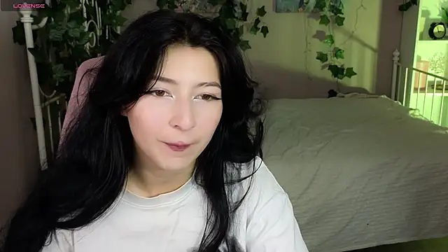Vanessa LimX online show from July 2026 12:33:01 PM