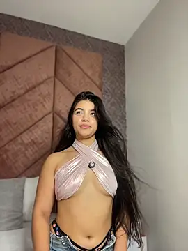 Amel Rosse online show from June 2026 02:32:02 PM