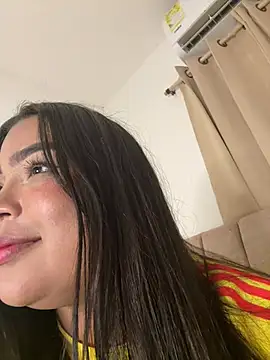 Snapshot of emily_morgam chatting on July 2026 06:18:01 AM emily morgam online show from July 2026 06:18:01 AM