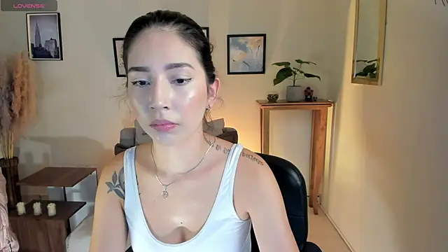 Snapshot of Dream_saray chatting on July 2026 07:07:02 PM Dream saray online show from July 2026 07:07:02 PM