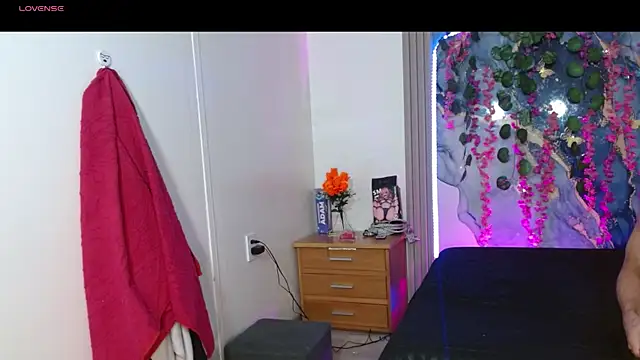 Snapshot of maria_robin_ chatting on July 2026 03:21:01 AM maria robin online show from July 2026 03:21:01 AM