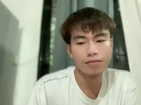 Snapshot of grumpyyy2003 chatting on July 2026 09:34:02 AM grumpyyy2003 online show from July 2026 09:34:02 AM