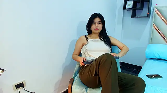 Kan Rousse online show from June 2026 03:24:02 AM