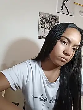 Snapshot of xcleila chatting on June 2026 01:58:02 PM xcleila online show from June 2026 01:58:02 PM