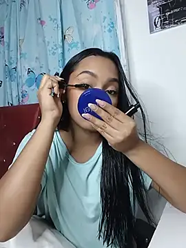 Snapshot of xcleila chatting on July 2026 07:37:01 AM xcleila online show from July 2026 07:37:01 AM