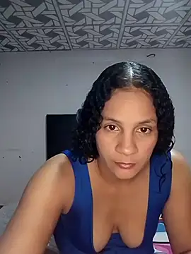 Snapshot of Cielo_777_ chatting on June 2026 11:38:02 PM Cielo 777 online show from June 2026 11:38:02 PM