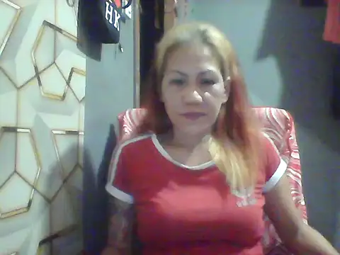 Snapshot of pinayheartaker chatting on July 2026 01:28:02 PM pinayheartaker online show from July 2026 01:28:02 PM