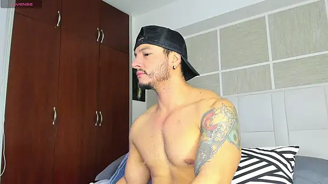 ismaels11 online show from June 2026 12:38:02 PM