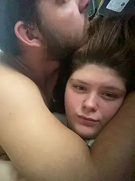 thickchick0925 online show from May 2026 05:32:02 PM