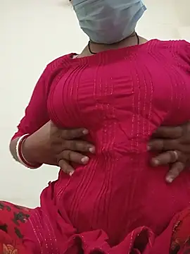 Snapshot of arya_sweety chatting on May 2026 05:04:01 AM arya sweety online show from May 2026 05:04:01 AM