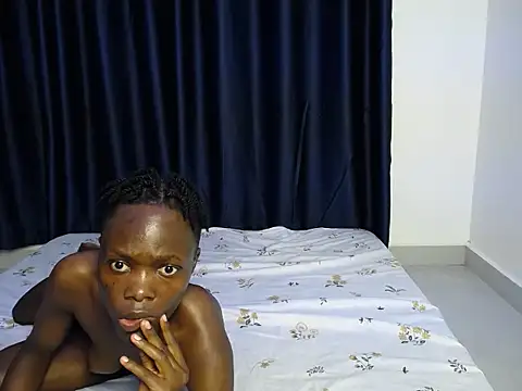 Snapshot of Melaninmagicc chatting on July 2026 12:08:01 PM Melaninmagicc online show from July 2026 12:08:01 PM