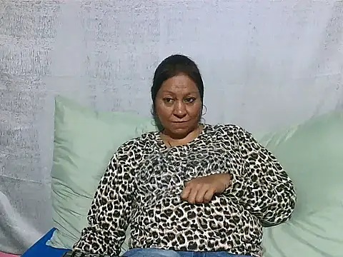 Snapshot of IndianSexyMilf69 chatting on June 2026 05:27:02 AM IndianSexyMilf69 online show from June 2026 05:27:02 AM