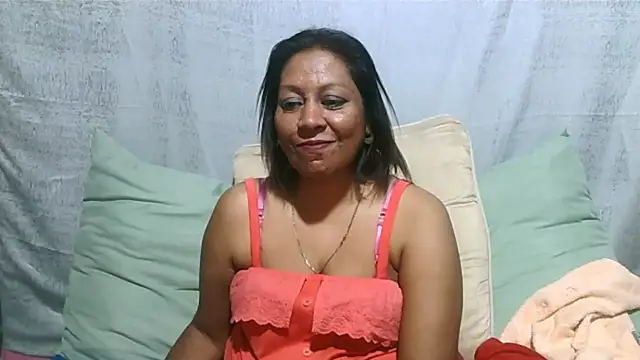 Snapshot of IndianSexyMilf69 chatting on July 2026 06:47:02 AM IndianSexyMilf69 online show from July 2026 06:47:02 AM