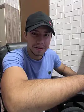 Snapshot of Fer_Ti chatting on June 2026 10:23:01 AM Fer Ti online show from June 2026 10:23:01 AM
