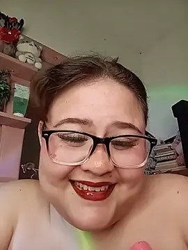 Snapshot of VeryGirlhot chatting on May 2026 05:48:02 AM VeryGirlhot online show from May 2026 05:48:02 AM