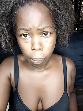 Freakyapple1 online show from June 2026 05:42:02 AM