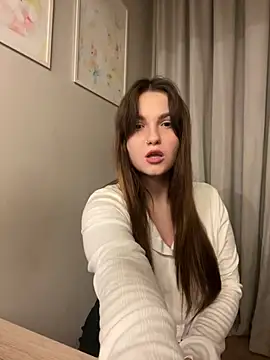 Reilbellll online show from July 2026 10:14:02 PM
