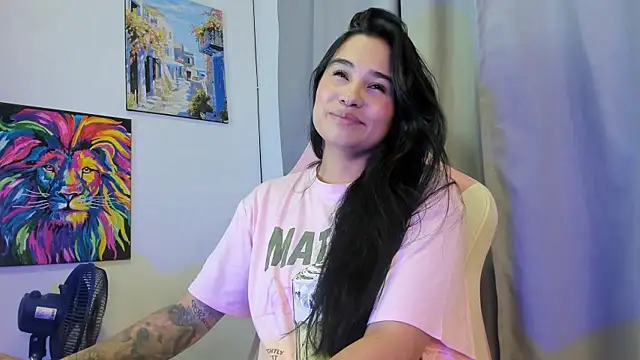 Snapshot of NattGray chatting on June 2026 07:19:01 AM NattGray online show from June 2026 07:19:01 AM