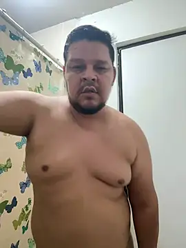 Snapshot of fercho25rv chatting on July 2026 04:50:02 AM fercho25rv online show from July 2026 04:50:02 AM