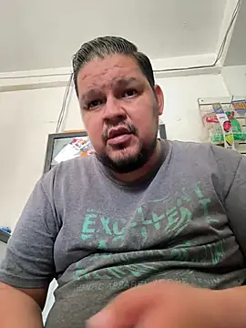 Snapshot of fercho25rv chatting on July 2026 05:55:01 PM fercho25rv online show from July 2026 05:55:01 PM