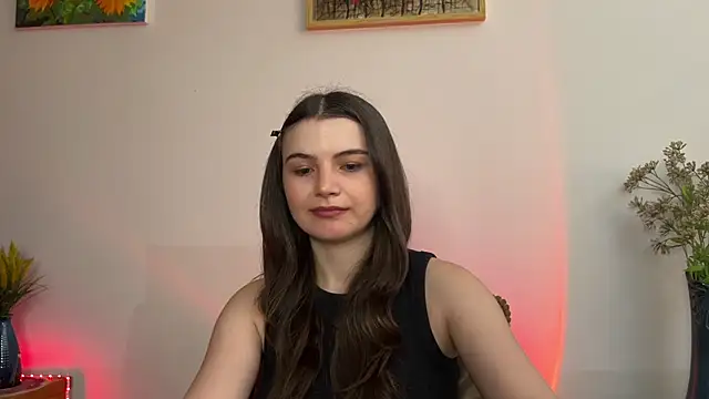 elicherr online show from June 2026 01:29:02 AM