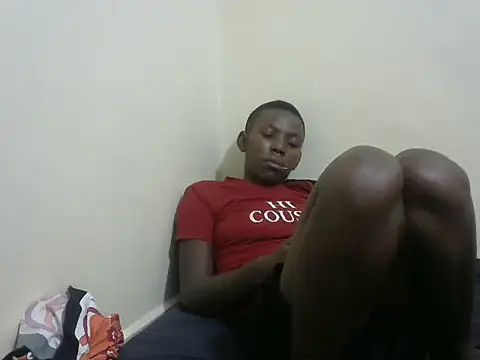 Snapshot of cute_avy0 chatting on July 2026 03:48:02 PM cute avy0 online show from July 2026 03:48:02 PM