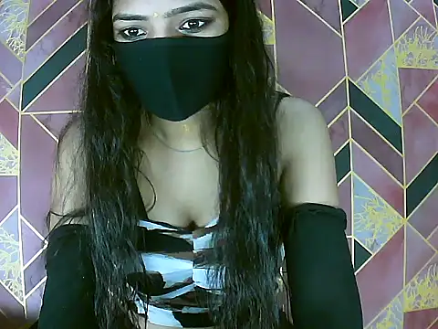 Hot-Roshni online show from July 2026 11:33:01 PM