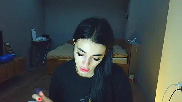 Snapshot of Eva_Mersi chatting on June 2026 06:21:02 PM Eva Mersi online show from June 2026 06:21:02 PM
