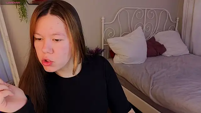 Snapshot of Nabi_Brown chatting on June 2026 05:10:02 AM Nabi Brown online show from June 2026 05:10:02 AM