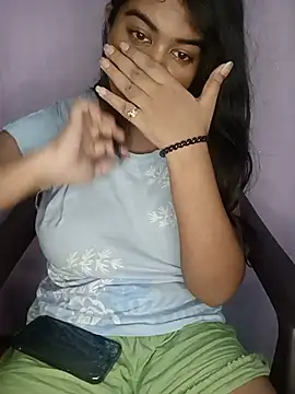 MissRiyaLive online show from August 2026 05:45:01 PM
