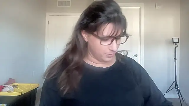 maddiliz online show from December 2025 07:32:01 PM