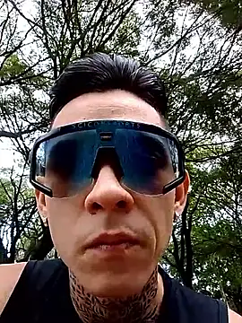 Snapshot of Brandonsexxxx chatting on June 2026 07:47:01 PM Brandonsexxxx online show from June 2026 07:47:01 PM