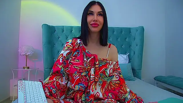 KaylaMous online show from June 2026 06:47:01 PM