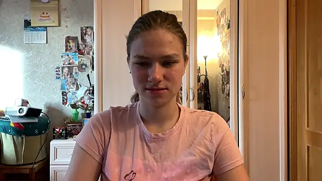Snapshot of Codi_Rostersy chatting on June 2026 03:09:02 AM Codi Rostersy online show from June 2026 03:09:02 AM