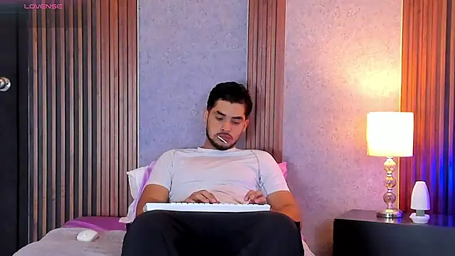 luciano vitale online show from July 2026 12:41:01 PM